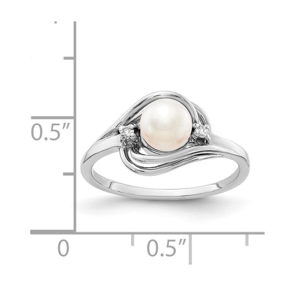 14K White Gold 5.5mm Fw Cultured Pearl Aaa Diamond Ring
