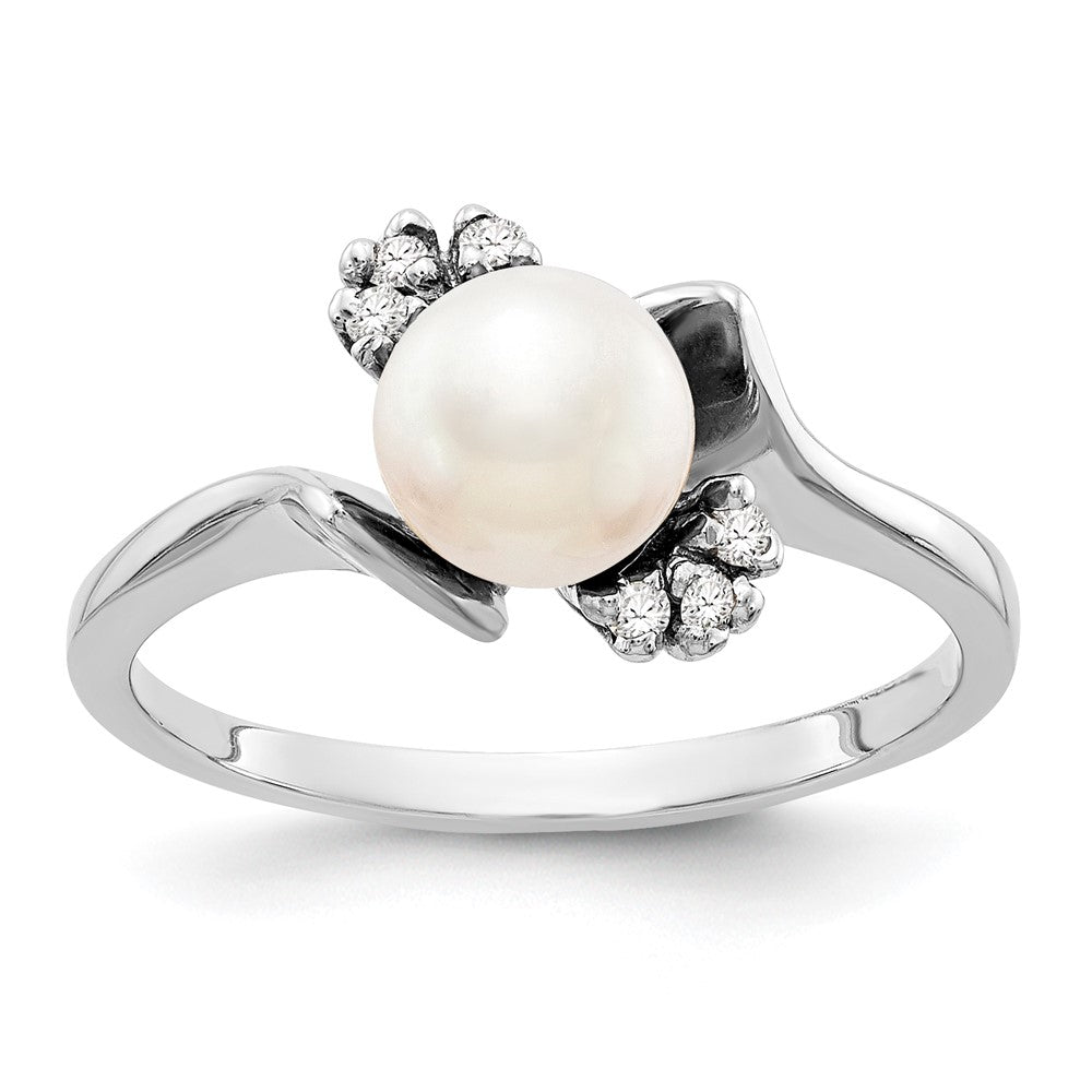 14K White Gold 6mm Fw Cultured Pearl A Diamond Ring