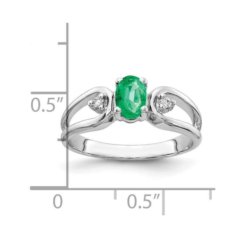 14k White Gold 6x4mm Oval Emerald A Real Diamond ring