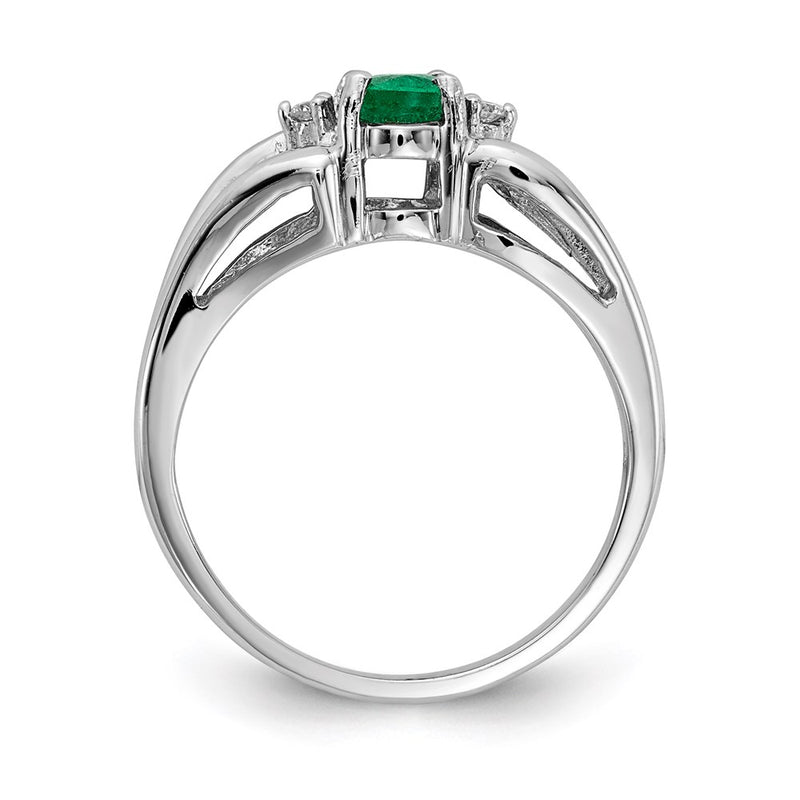 14k White Gold 6x4mm Oval Emerald A Real Diamond ring
