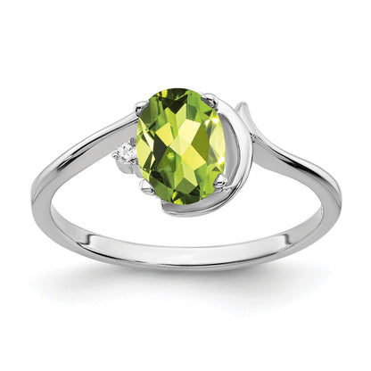 14K White Gold 7X5mm Oval Peridot A Diamond Ring