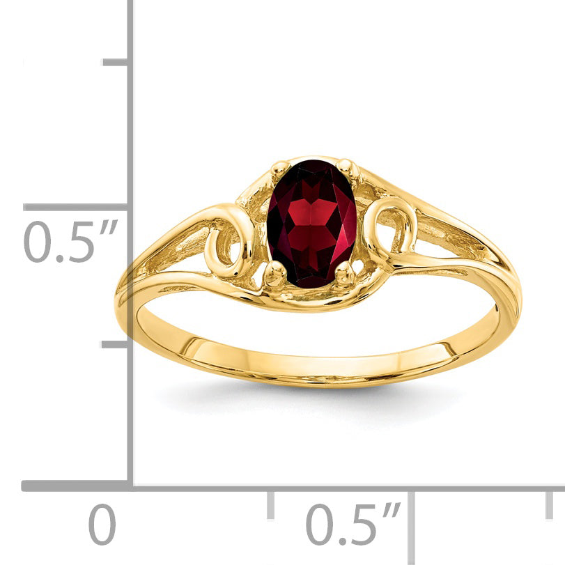 14K Yellow Gold 7x5mm Oval Garnet ring