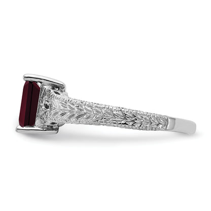 14k White Gold 7x5mm Emerald Cut Garnet A Real Diamond ring