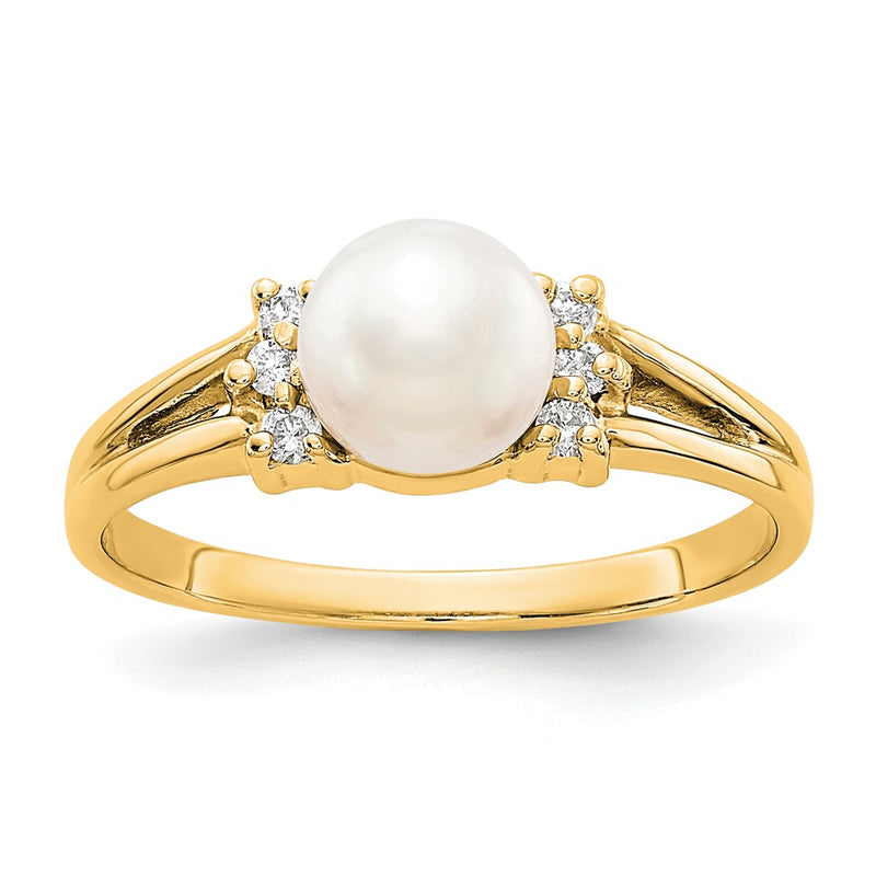 14K Yellow Gold 6mm FW Cultured Pearl A Real Diamond ring