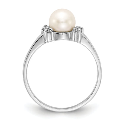 14k White Gold 6mm FW Cultured Pearl A Real Diamond ring