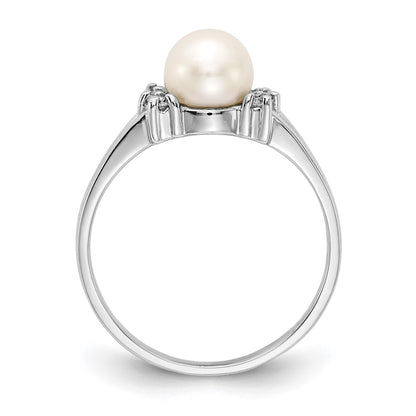 14k White Gold 6mm FW Cultured Pearl A Real Diamond ring