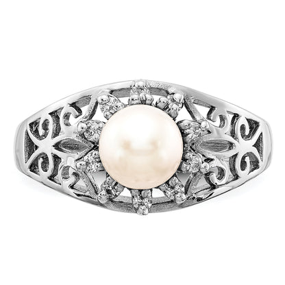 14k White Gold 6mm FW Cultured Pearl A Real Diamond ring