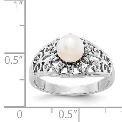 14k White Gold 6mm FW Cultured Pearl A Real Diamond ring