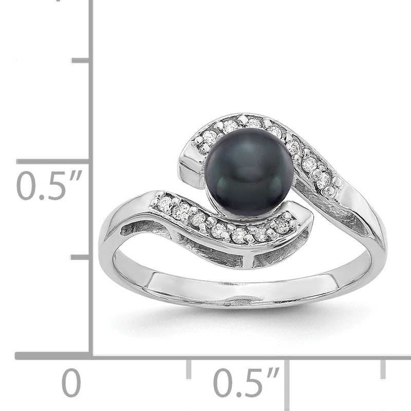 14k White Gold 5.5mm Black FW Cultured Pearl A Diamond ring