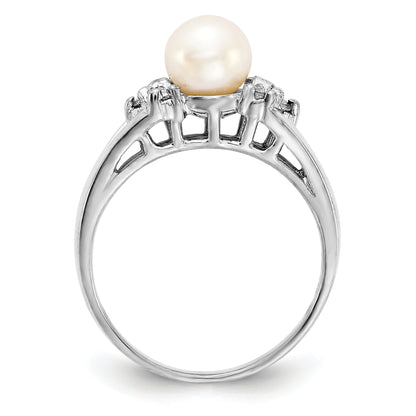 14k White Gold 6mm FW Cultured Pearl A Real Diamond ring