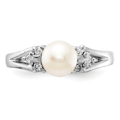 14k White Gold 6mm FW Cultured Pearl A Real Diamond ring
