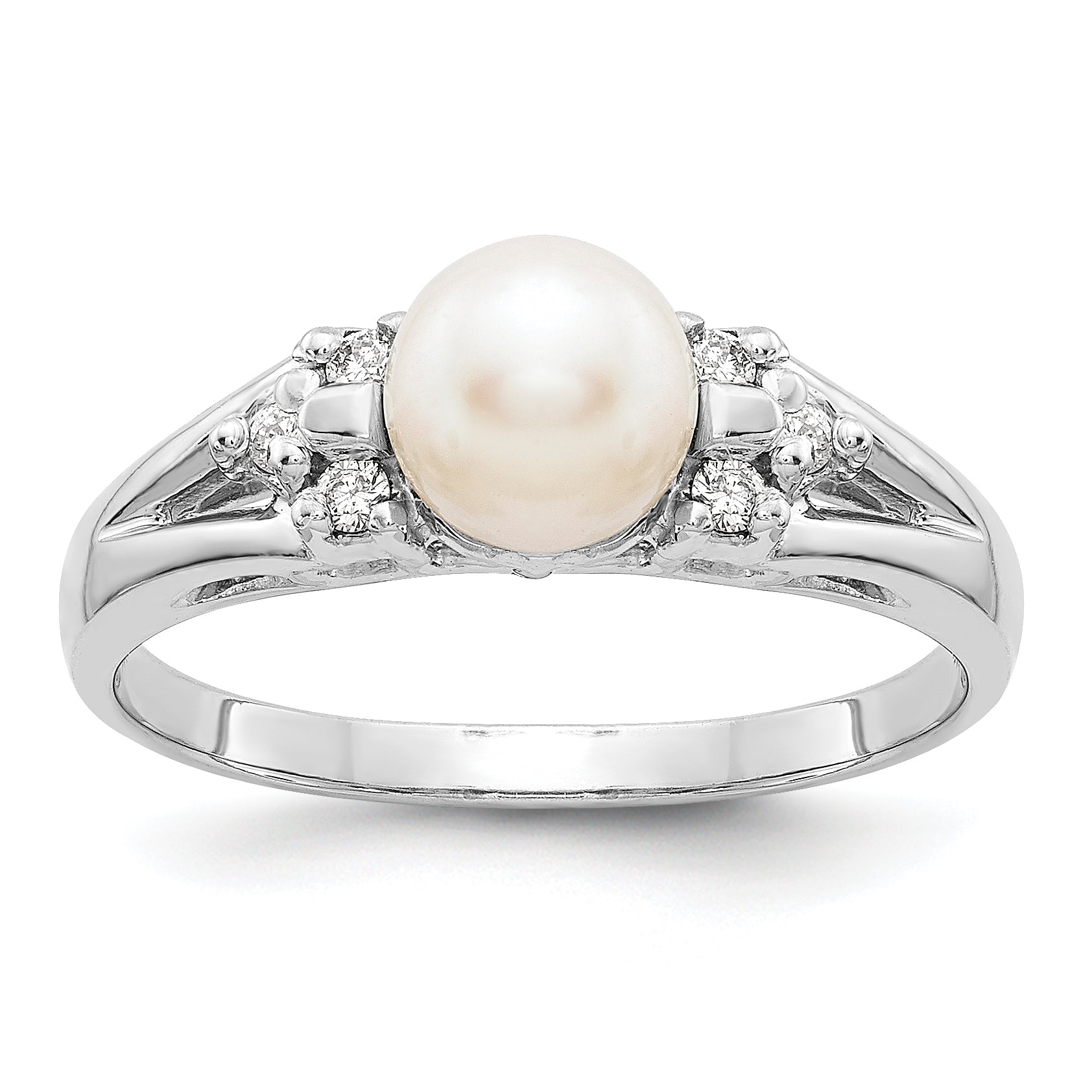 14k White Gold 6mm FW Cultured Pearl A Real Diamond ring
