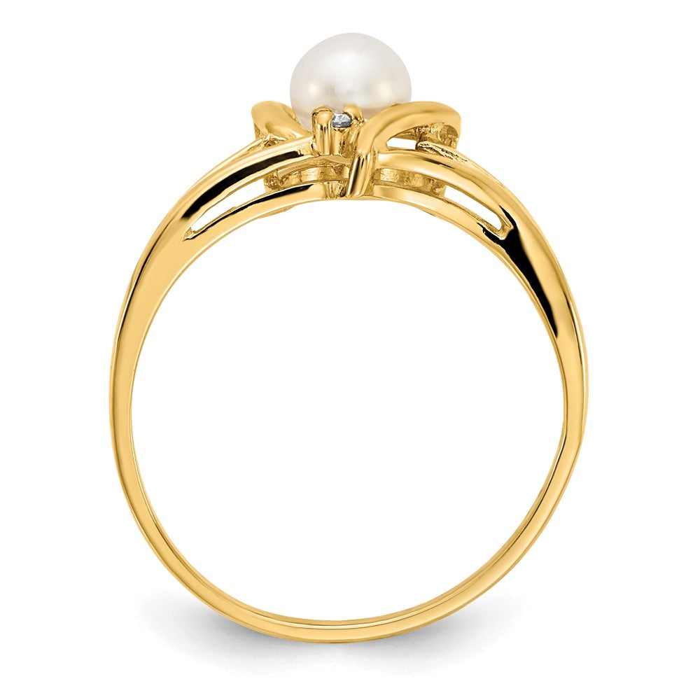 14K Yellow Gold 4.5mm Fw Cultured Pearl Aaa Diamond Ring