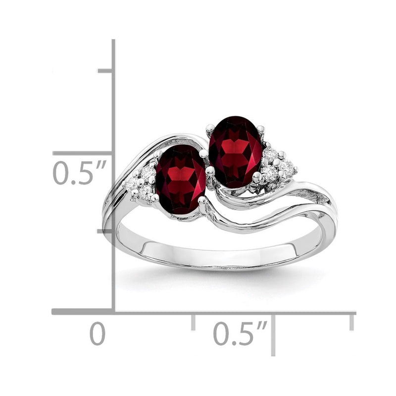 14k White Gold 6x4mm Oval Garnet VS Diamond ring