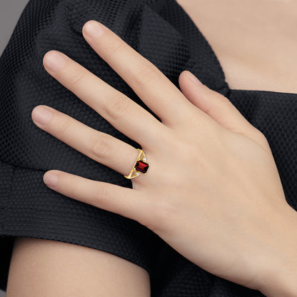 14K Yellow Gold 8x6mm Emerald Cut Garnet A Real Diamond ring