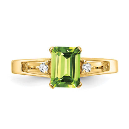 14K Yellow Gold 7x5mm Emerald Cut Peridot A Real Diamond ring