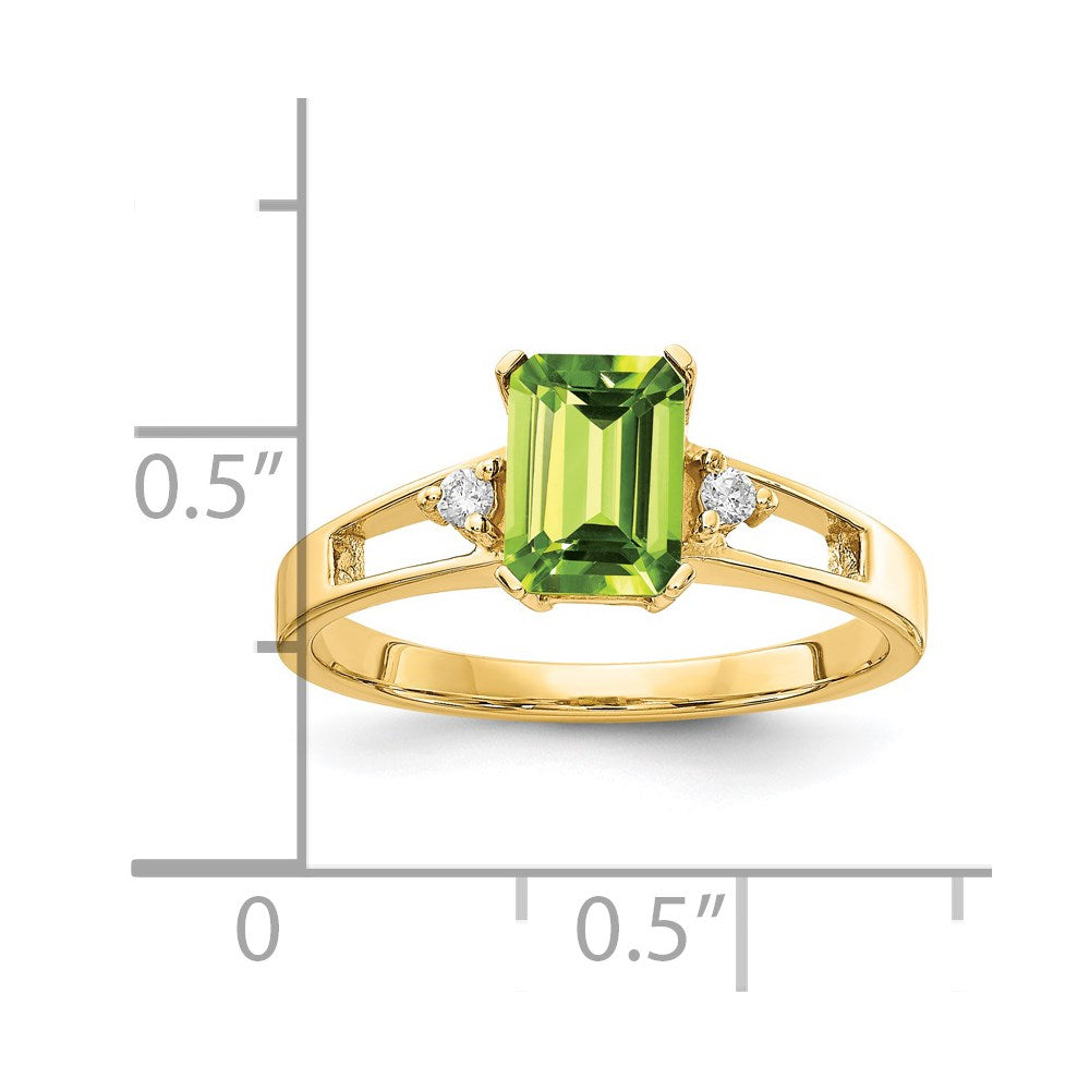 14K Yellow Gold 7x5mm Emerald Cut Peridot A Real Diamond ring