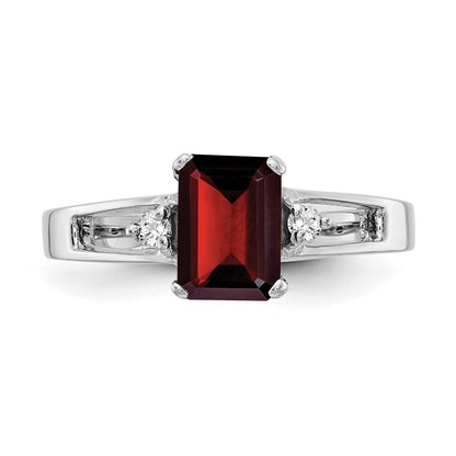 14k White Gold 7x5mm Emerald Cut Garnet VS Diamond ring