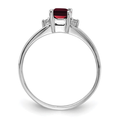 14k White Gold 6x4mm Emerald Cut Garnet A Real Diamond ring