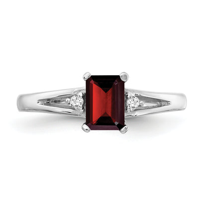 14k White Gold 6x4mm Emerald Cut Garnet A Real Diamond ring