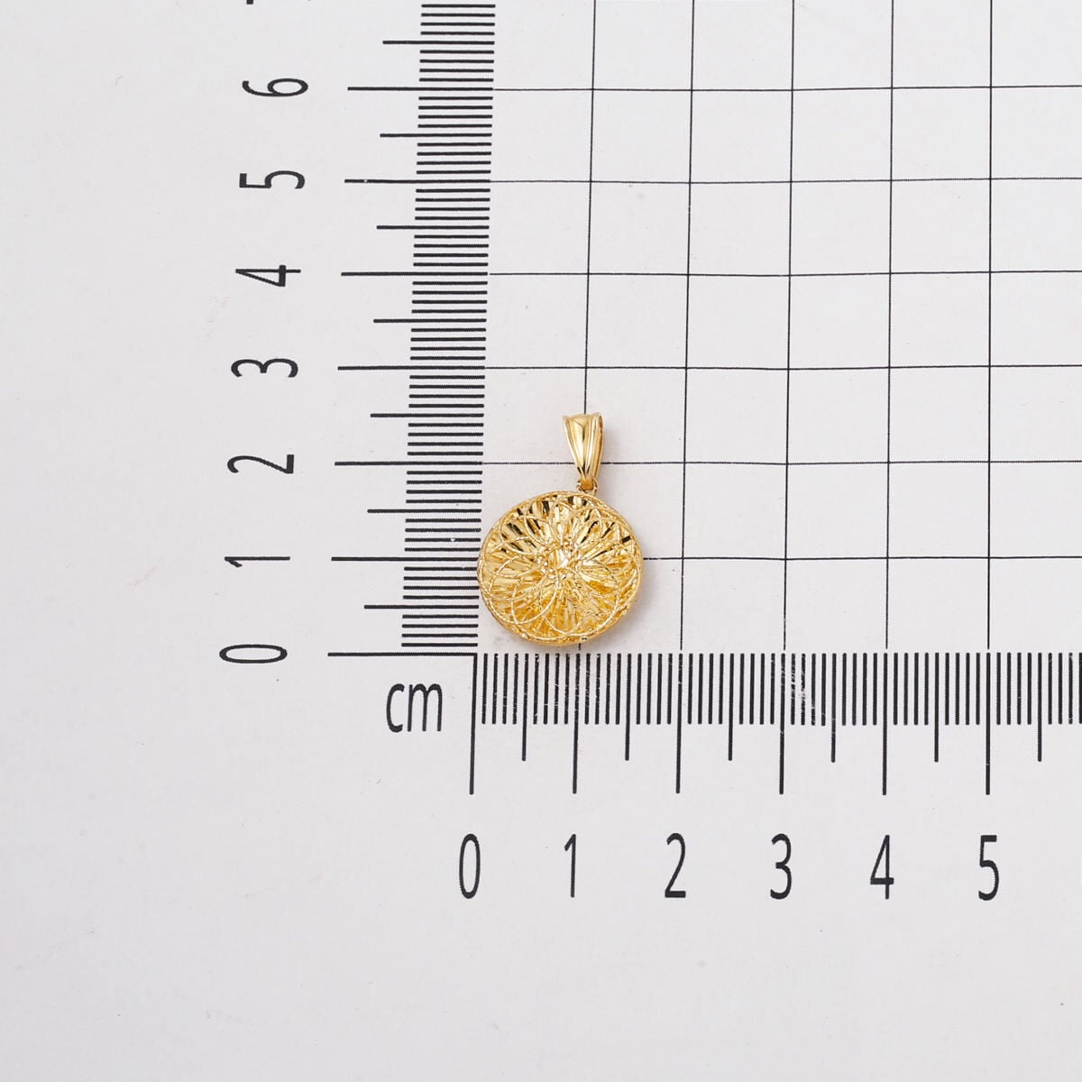 14K Yellow Gold Infinity Circle Pendant
