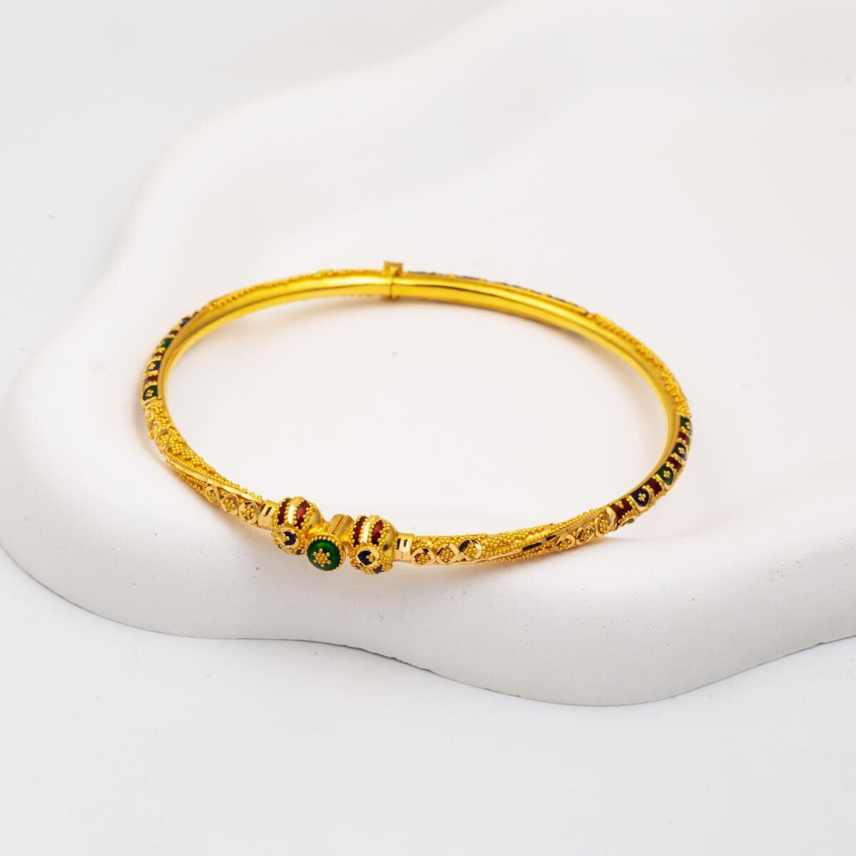 22K Yellow Gold Indian Style Lock Enamel Bangle