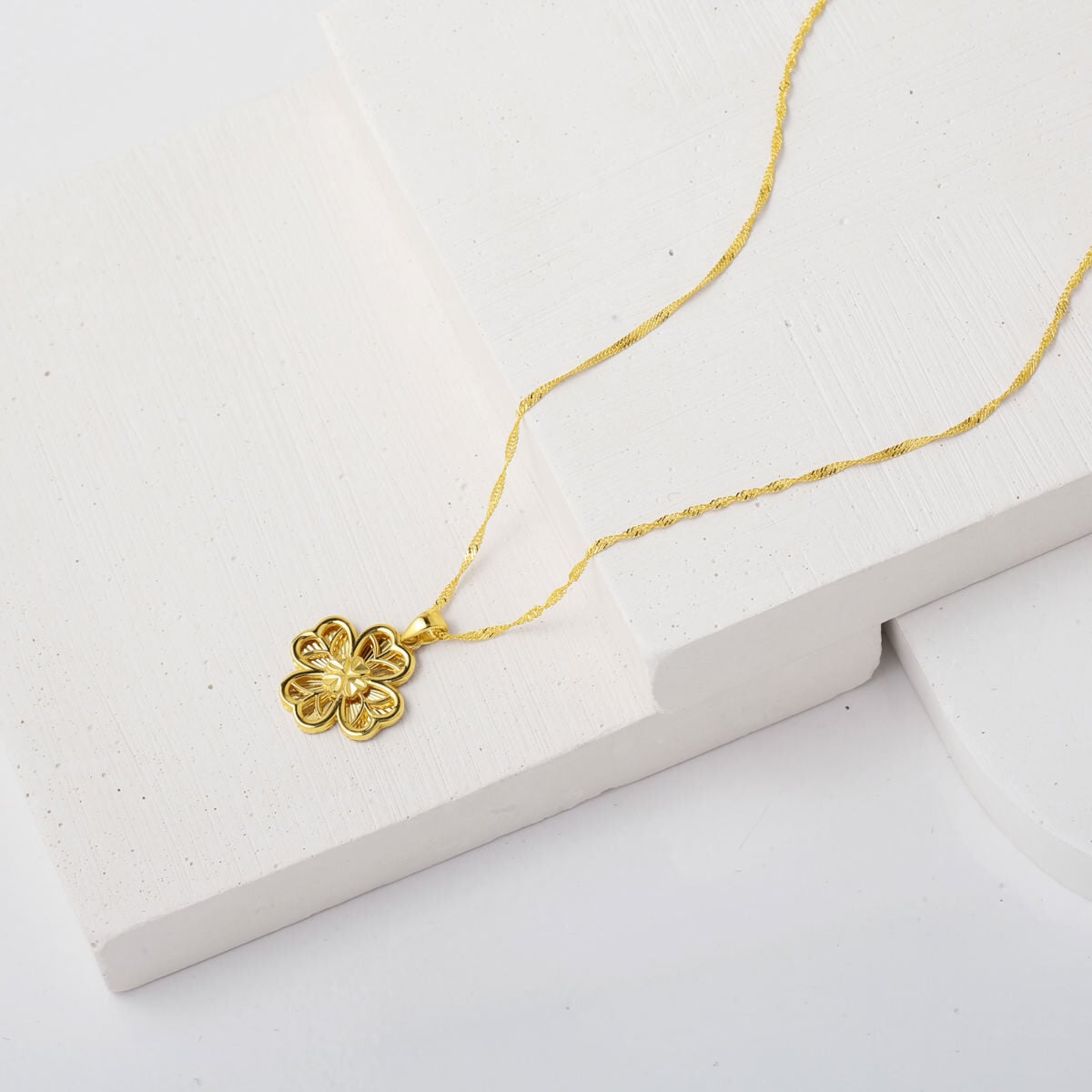 14K Yellow Gold Heart Clover Pendant