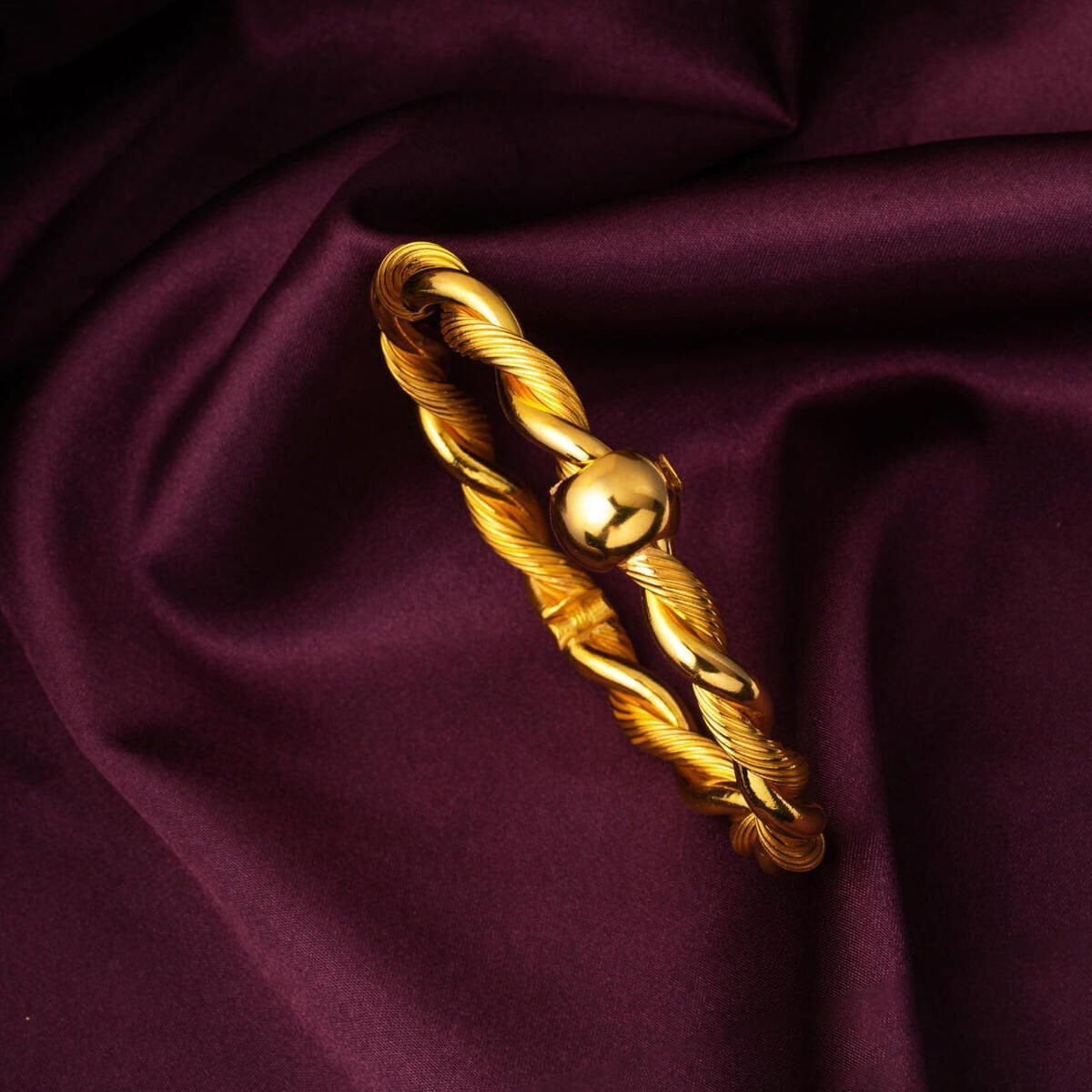 22K Yellow Gold Erzurum Twisted Hinged Cuff Bangle (20.5 g)