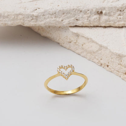 14K Yellow Gold Heart Minimalist Cubic Zirconia Ring