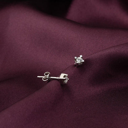 14K White Gold 0.16 Ct Solitaire Diamond Earrings