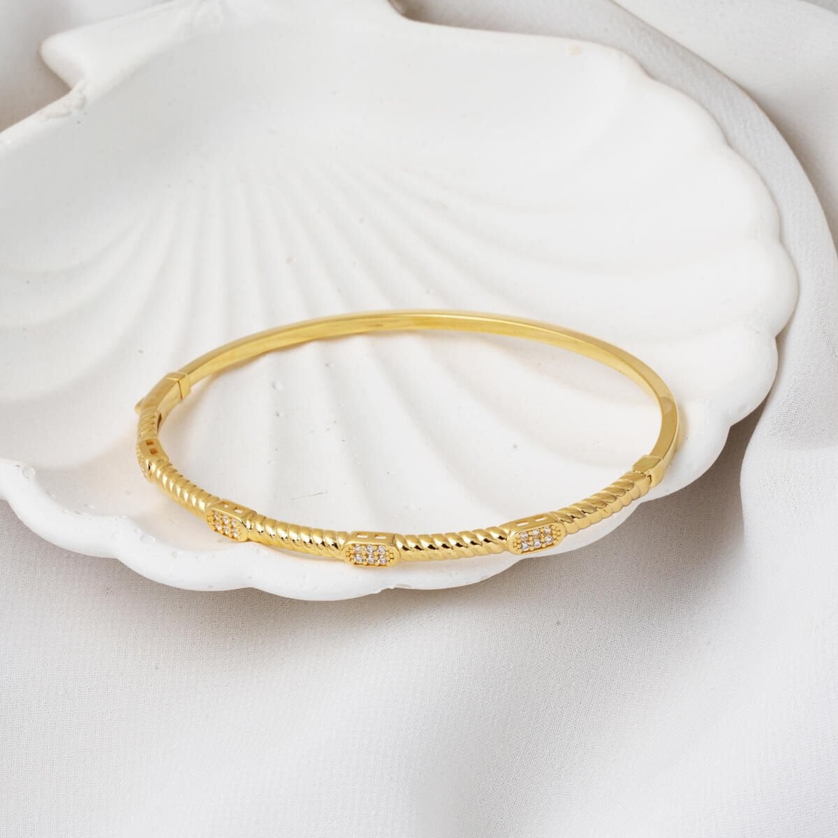 14K Yellow Gold Trendy Twisted Hinged Cuff Cubic Zirconia Bangle