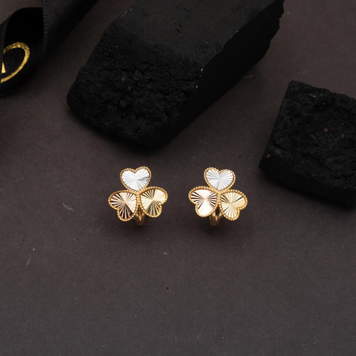 14K Yellow Gold Tria Heart Earrings