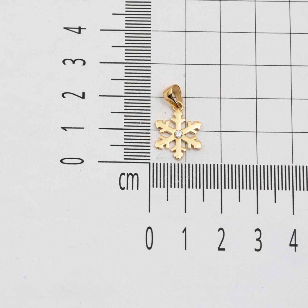 14K Yellow Gold Snowflake Cubic Zirconia Necklace (2.15 g)