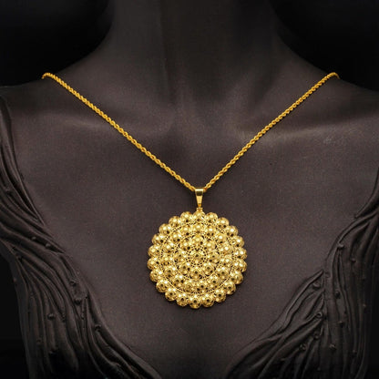14K Yellow Gold Light Circle Chainless Necklace