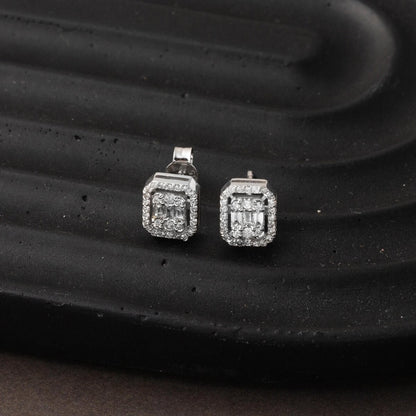 14K White Gold 0.50 Ct Baguette Diamond Earrings