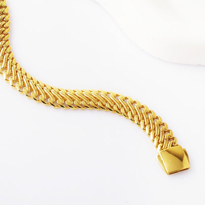 14K Yellow Gold Vienna Curb Bracelet