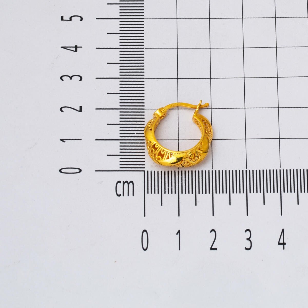 22K Yellow Gold Filigree Design Hoop Earrings