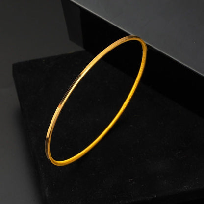 22K Yellow Gold Ajda Bangle (9 g)