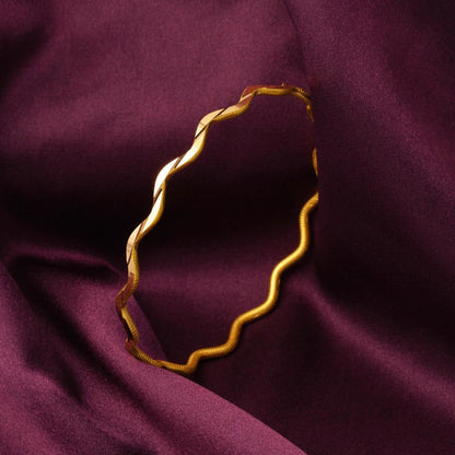 22K Yellow Gold Ajda Zigzag Bangle (27 g)