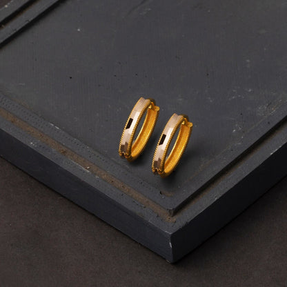 14K Yellow Gold Ajda 2 cm Diameter Hoop Earrings (3.9 g)