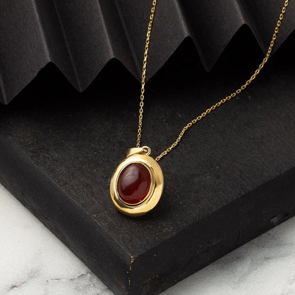 14K Yellow Gold Agate Necklace
