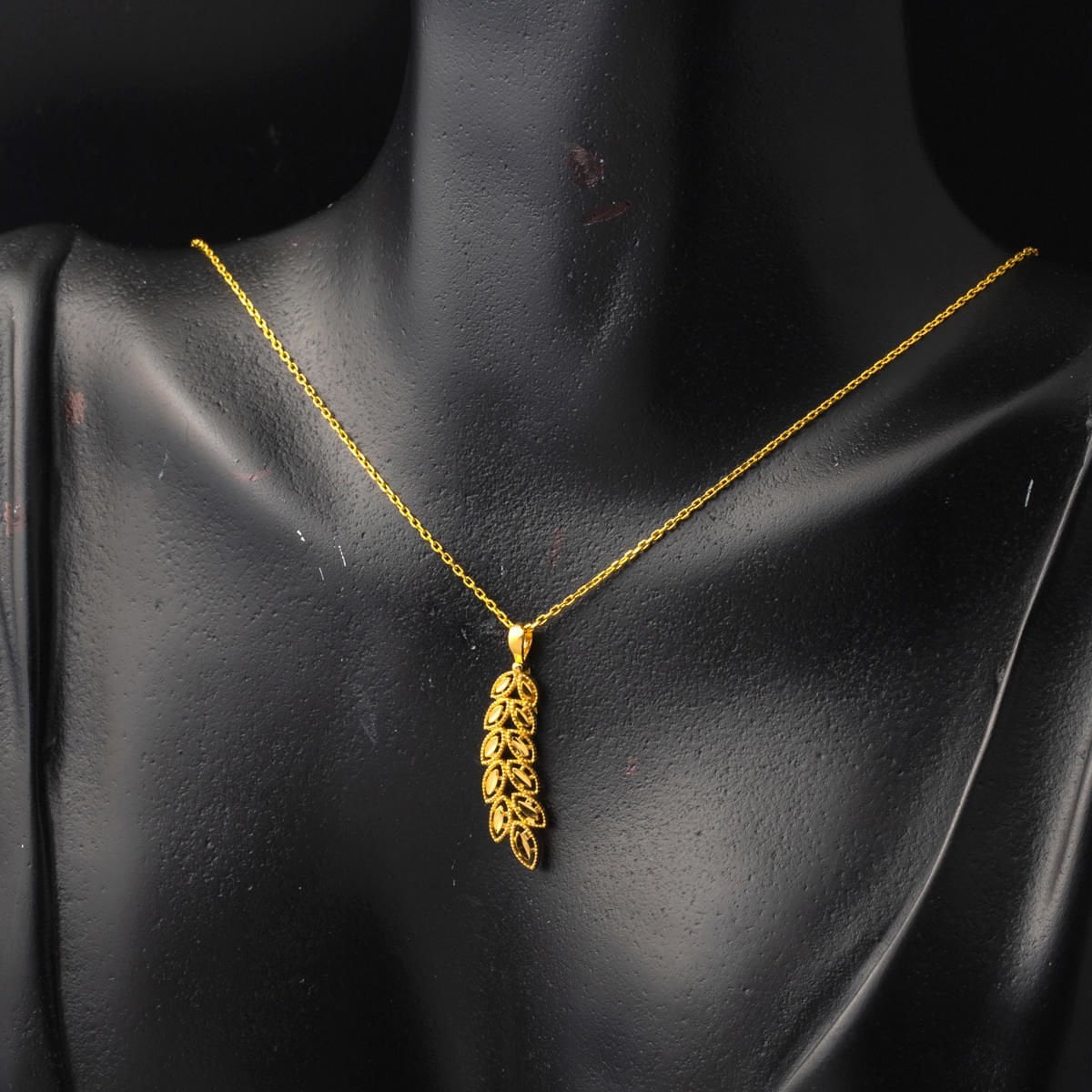 22K Yellow Gold Wheat Chain Necklace