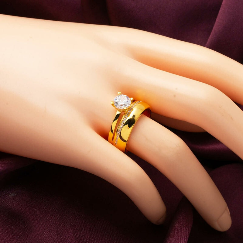 22K Yellow Gold Wedding Band Solitaire Cubic Zirconia Ring (4.75 g)