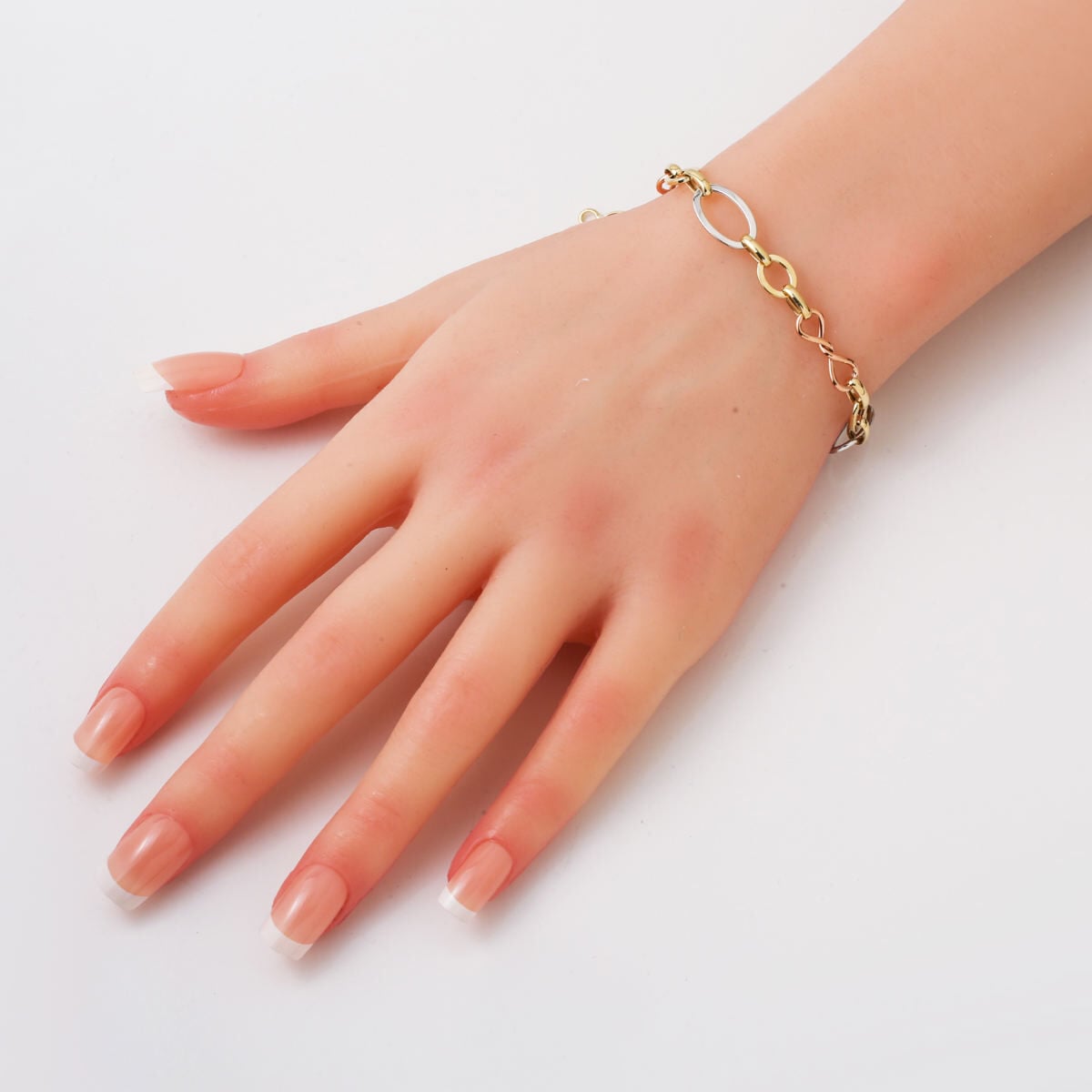14K Yellow Gold Infinity Knot Bracelet