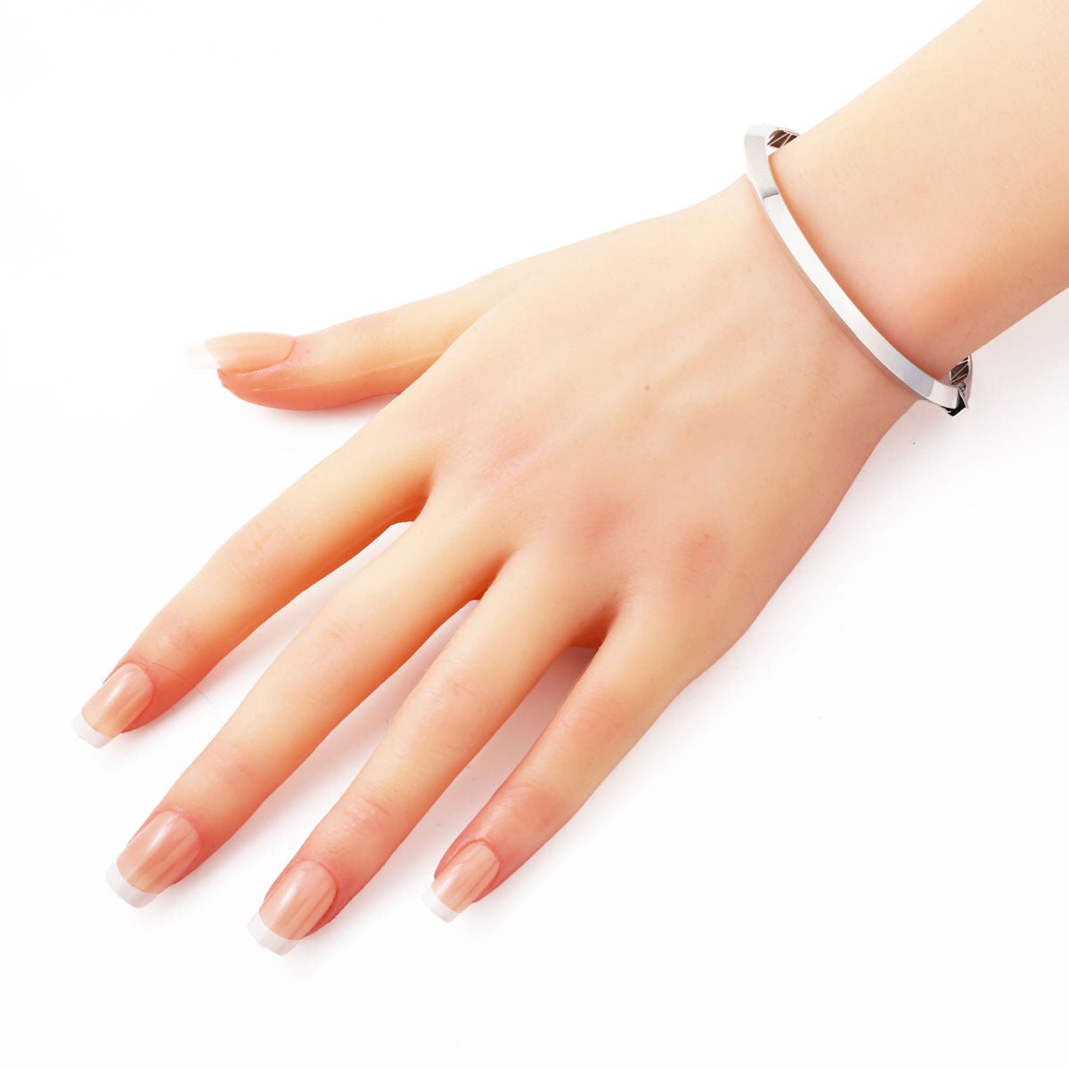 14K White Gold Faceted Hinged Cuff Bangle