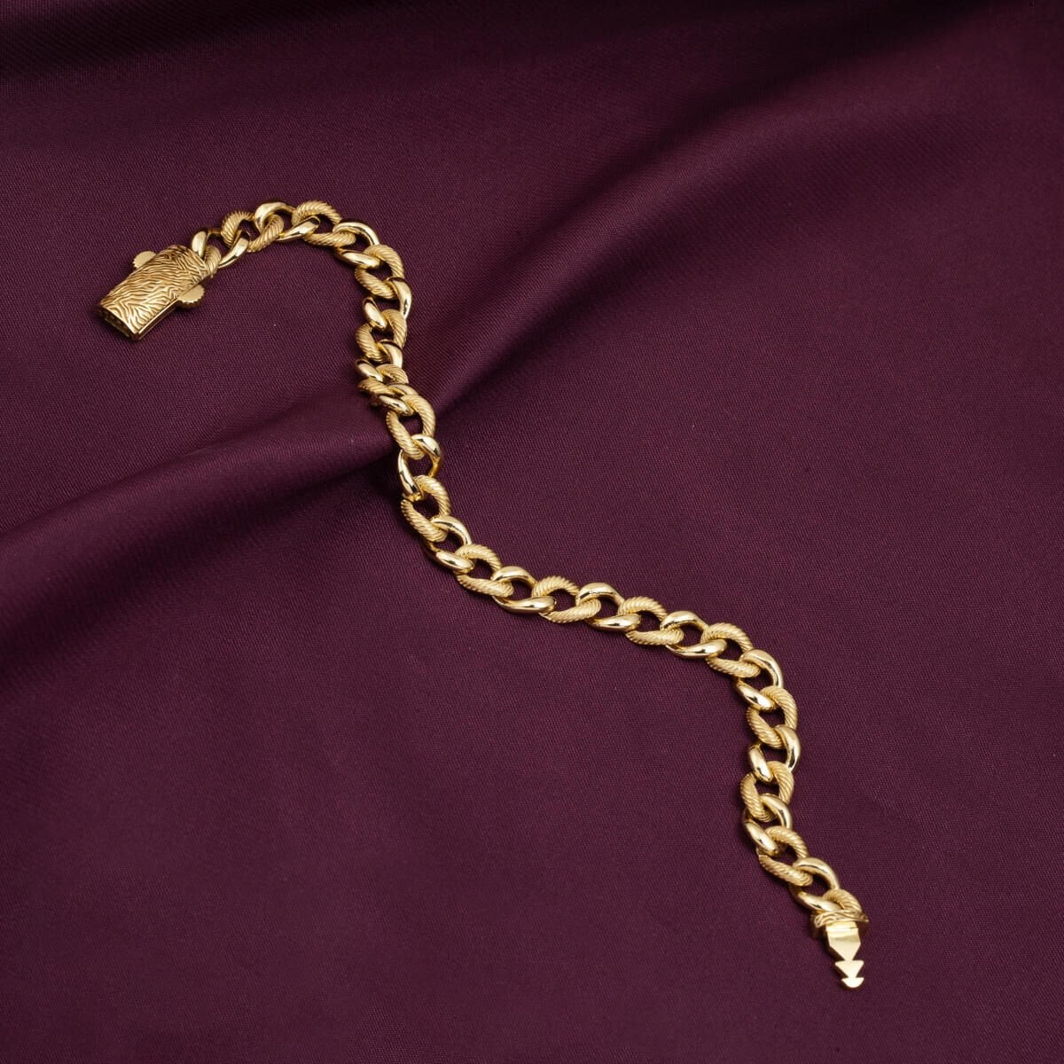 14K Yellow Gold Zebrac Buckle Curb ID Bracelet