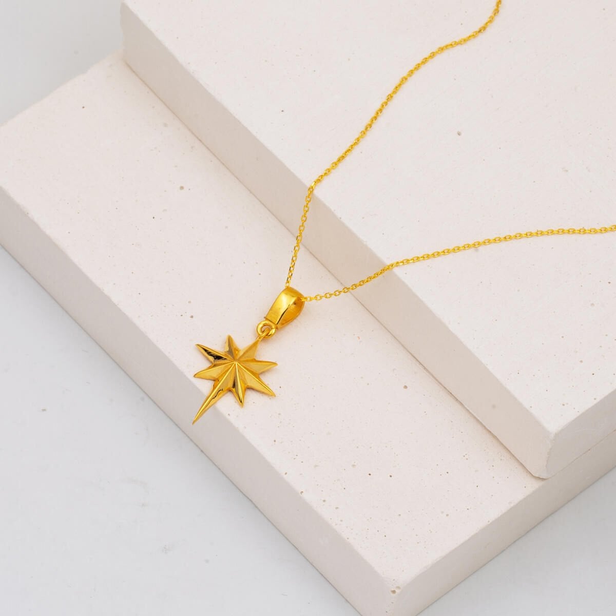 22K Yellow Gold Star Necklace