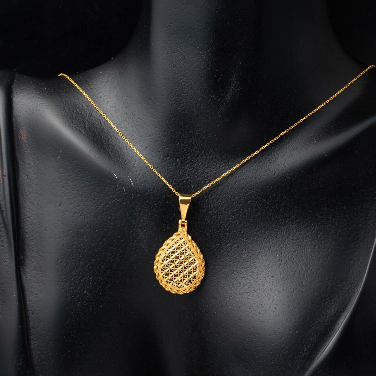 22K Yellow Gold Teardrop Flower of Life Necklace (3.61 g)