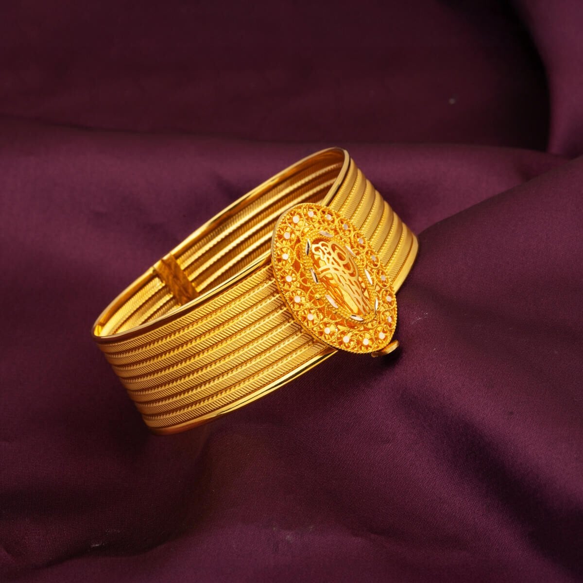 14K Yellow Gold Ottoman Tughra 7 Row Mesh Hinged Cuff Bangle