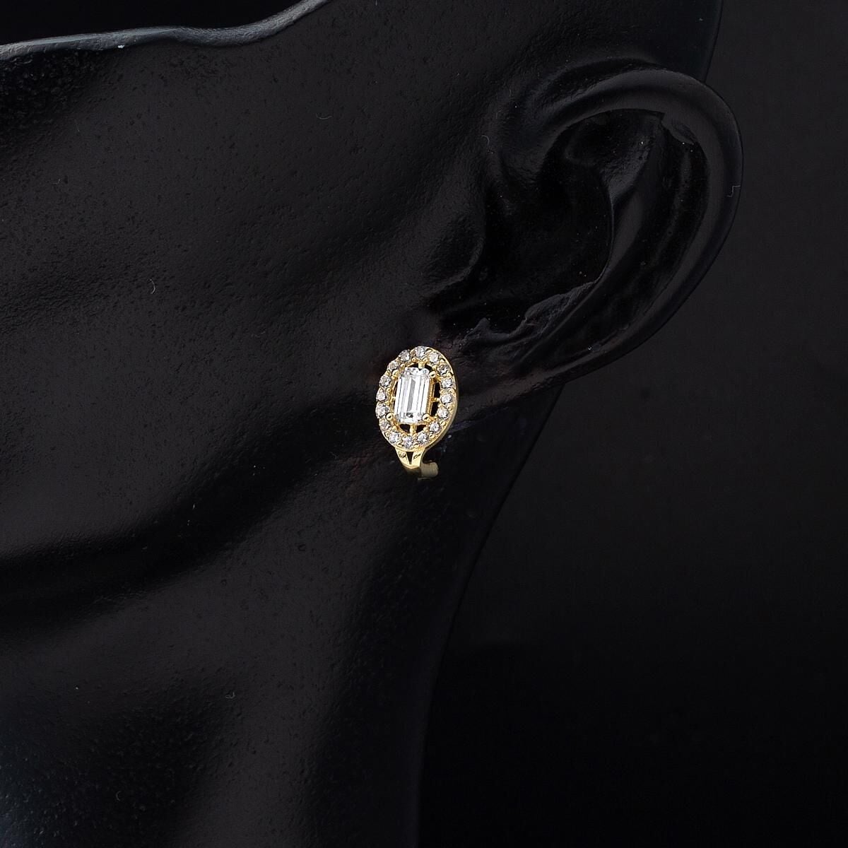 14K Yellow Gold Baguette Cubic Zirconia Children's Earrings (1.41 g)